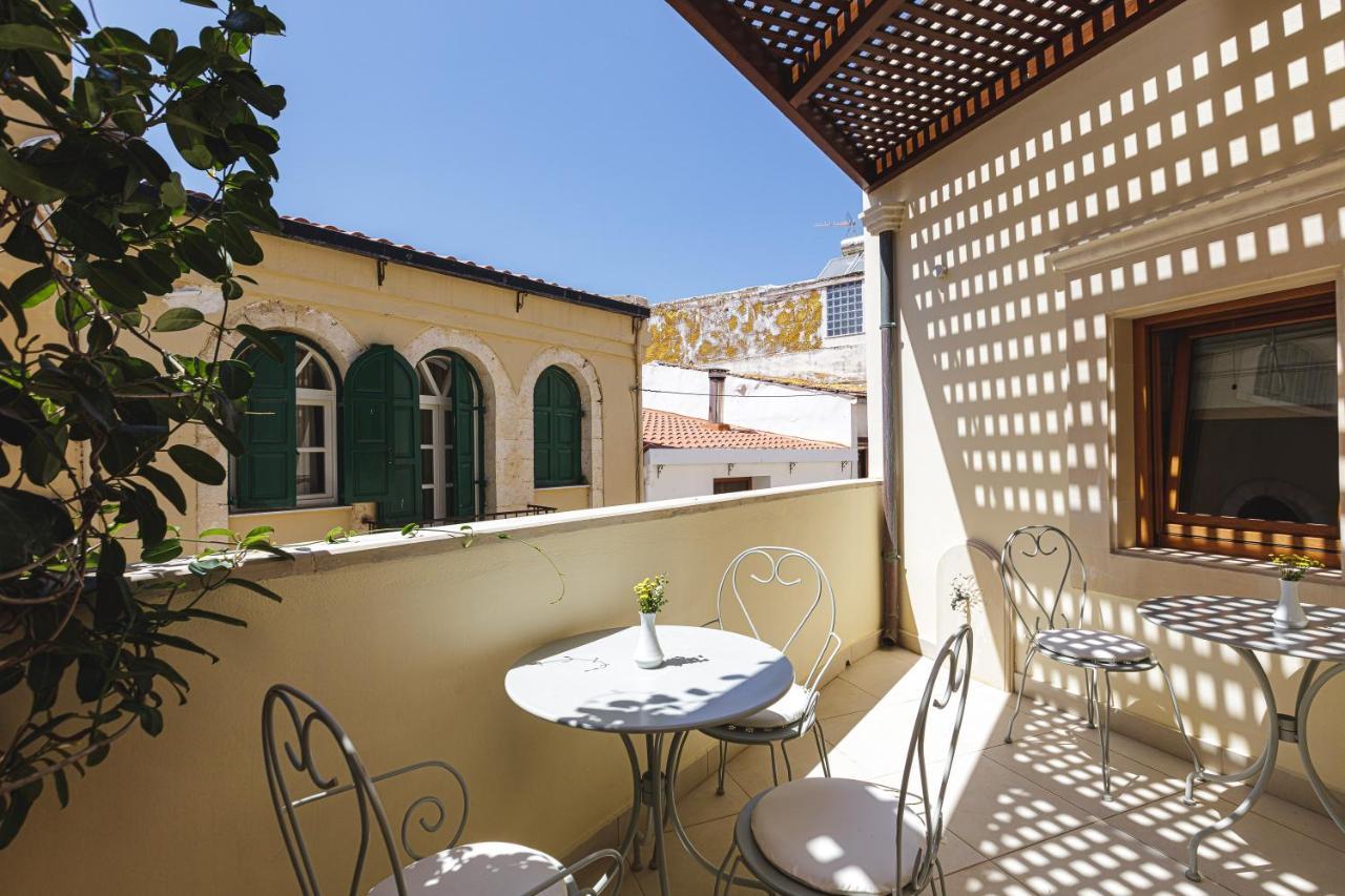 Z Boutique Panormos (Crete)