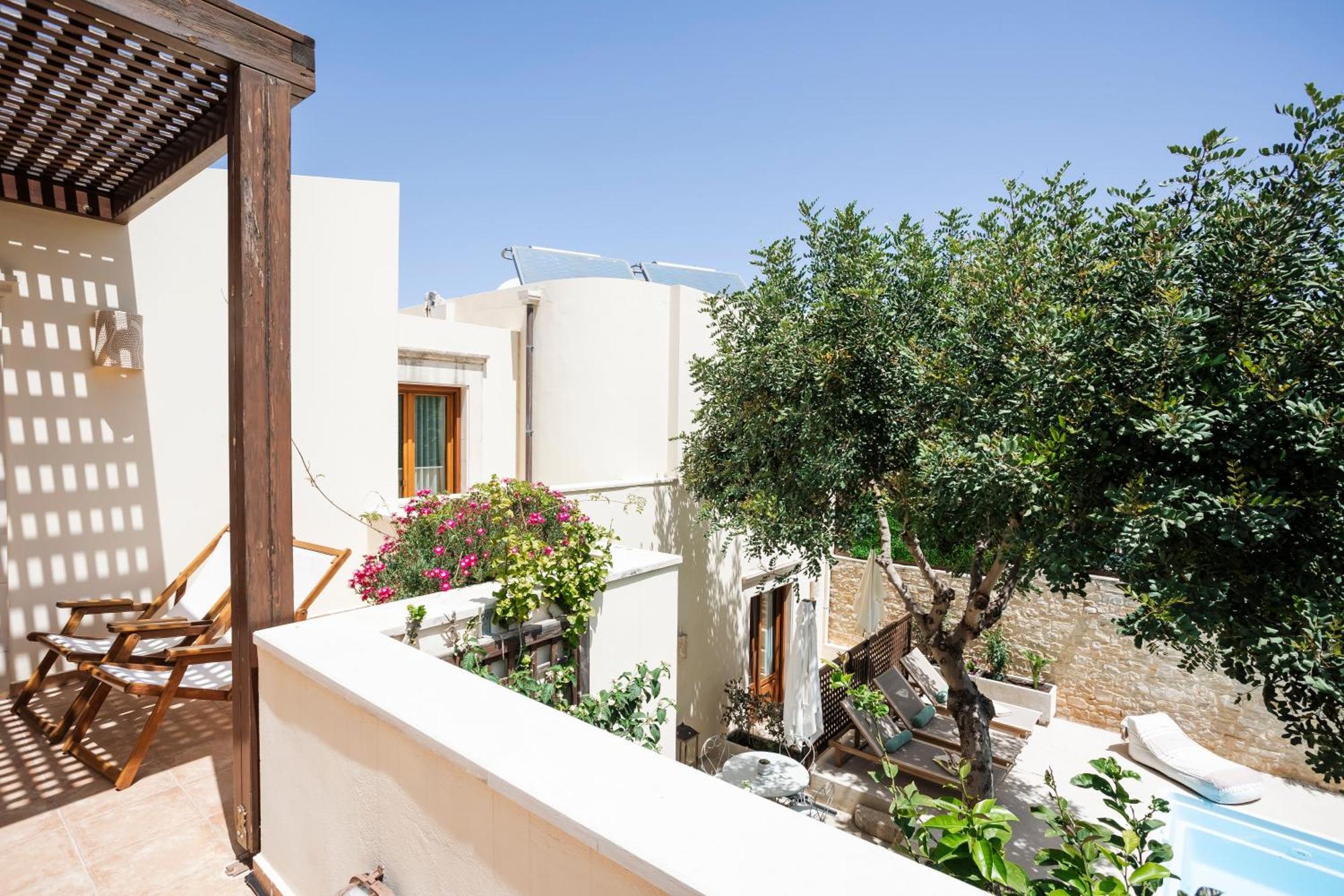 Z Boutique Hotel 4*